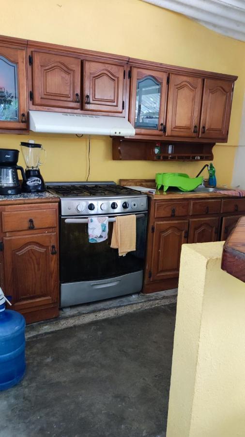 Hotel Casa Sixta A 7Min Del Aeropuerto Internacional Pmx Y 2 Cuadras Terminal Autob Ado Puerto Escondido  Zewnętrze zdjęcie