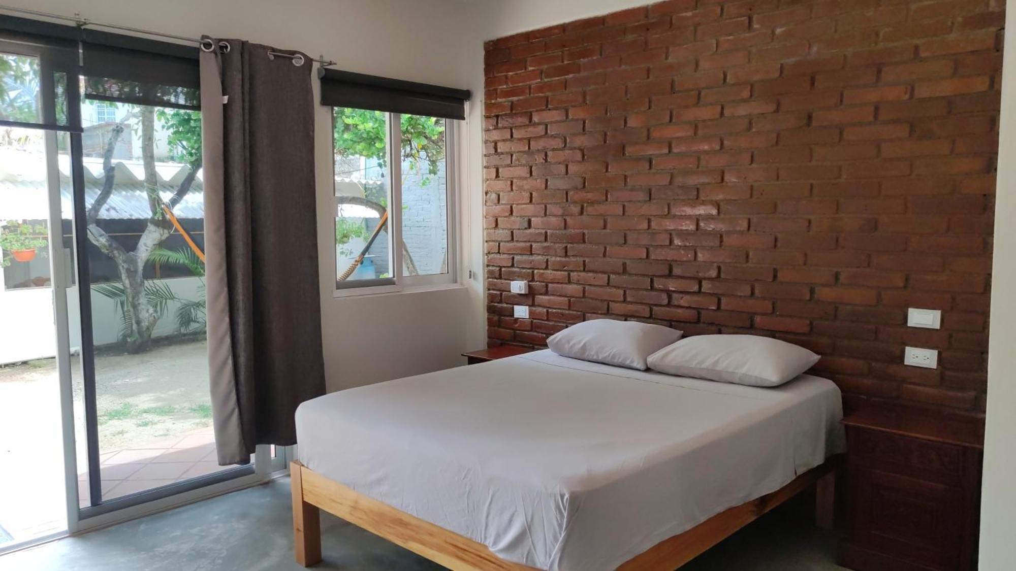Hotel Casa Sixta A 7Min Del Aeropuerto Internacional Pmx Y 2 Cuadras Terminal Autob Ado Puerto Escondido  Zewnętrze zdjęcie